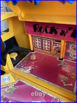 Near Complete TMNT Vintage 1994 Rock n Roll Muta Bus, With Box, Ninja Turtles